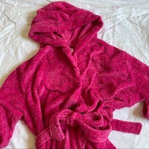 Hot pink fuzzy y2k robe with hood